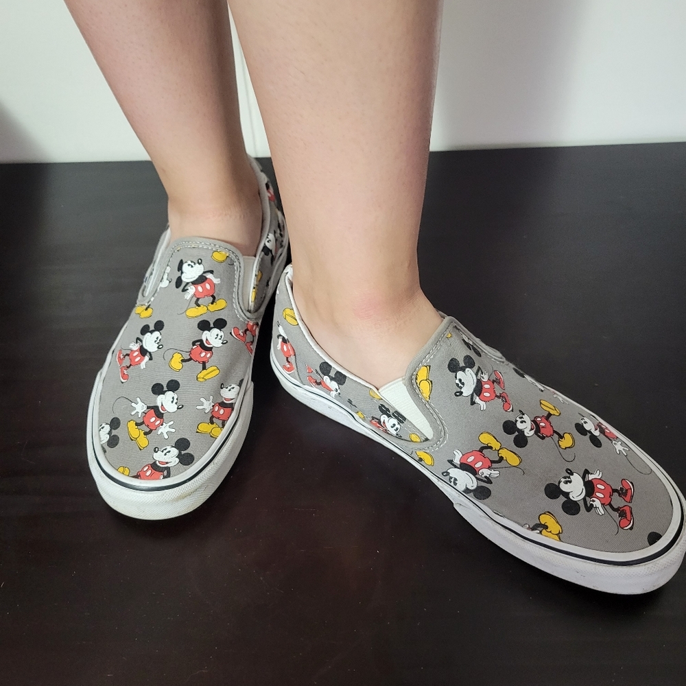 Vans, mickey mouse